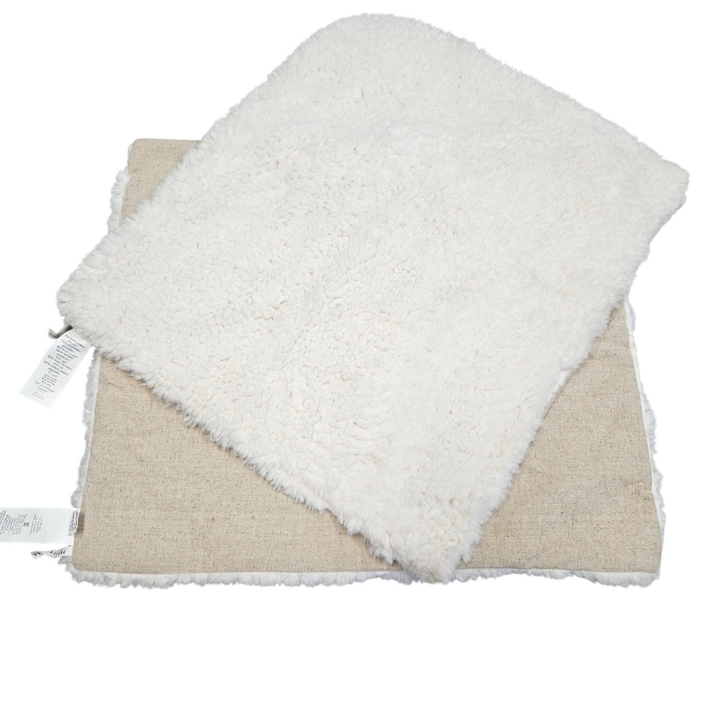 Pottery Barn Table Placemats White Faux Fur Sherpa Linen Back Rustic Cabin Set 2
